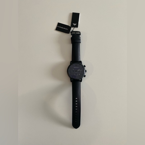 SOLD ✅ Emporio Armani Watch, NWT - Picture 2 of 4